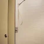 テン トゥ ゴー ホステル *