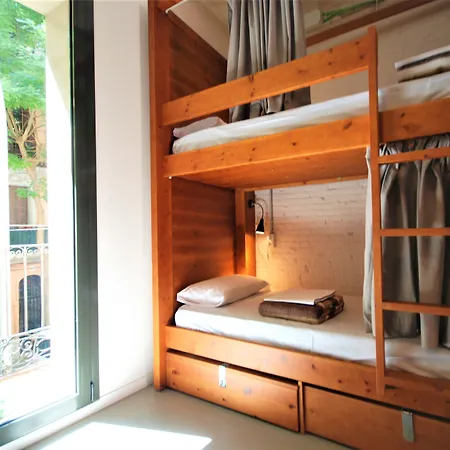 Hostel To Go *