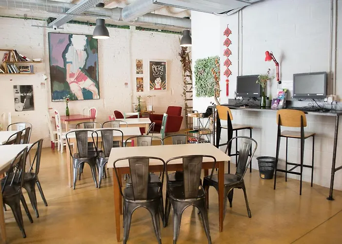 旅馆 腾图古旅馆 *