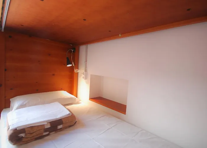 腾图古旅馆 旅馆 *